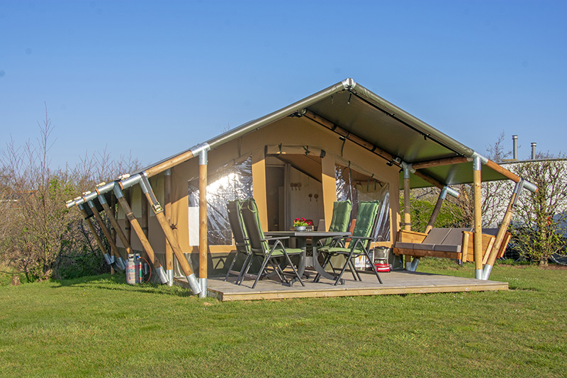 Glamping Camping Mast