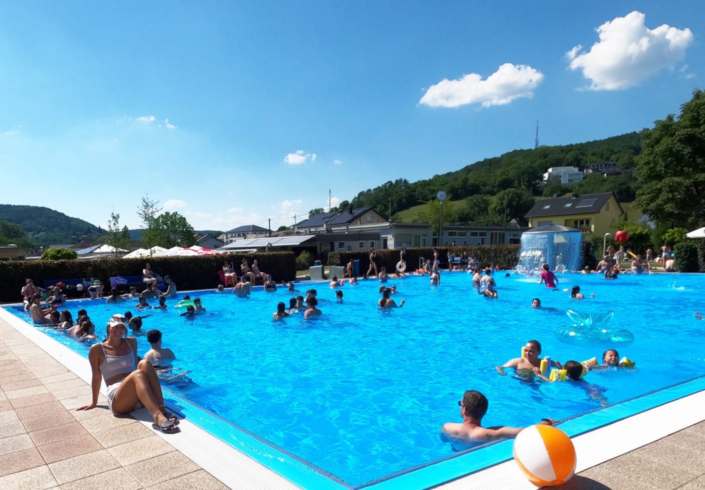 Glamping Campingpark Freibad Echternacherbrueck